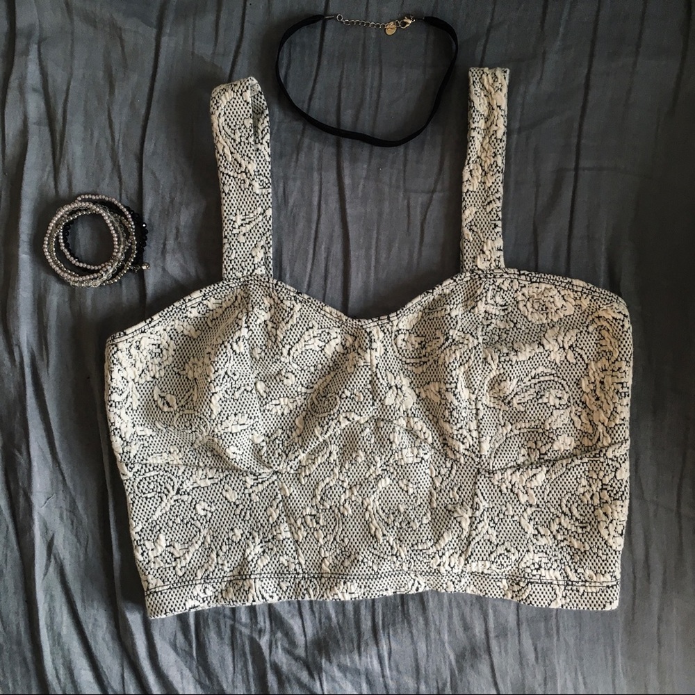 Floral lace cropped bralette tank top